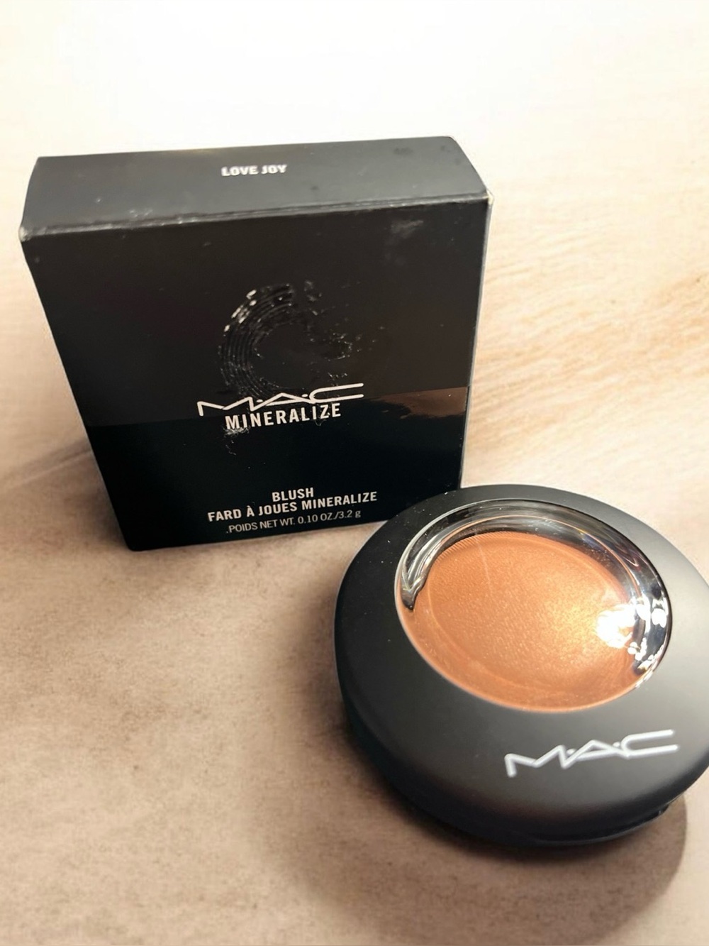 MAC Cosmetics Mineralize Blush Love Joy - Warm Peachy Bronze